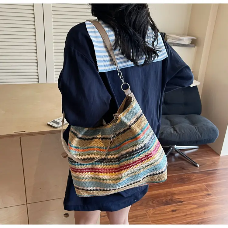 Women's Striped Straw Shoulder Bag Large Capacity 2025 — feature 30