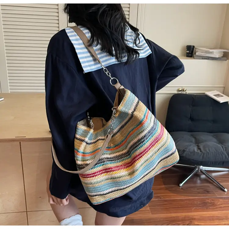 Women's Striped Straw Shoulder Bag Large Capacity 2025 — feature 31