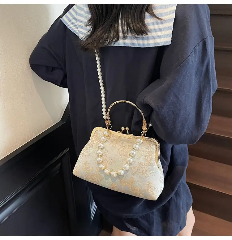 2025 Pearl Embroidery Chinese Style Shoulder Crossbody Bag — feature 15