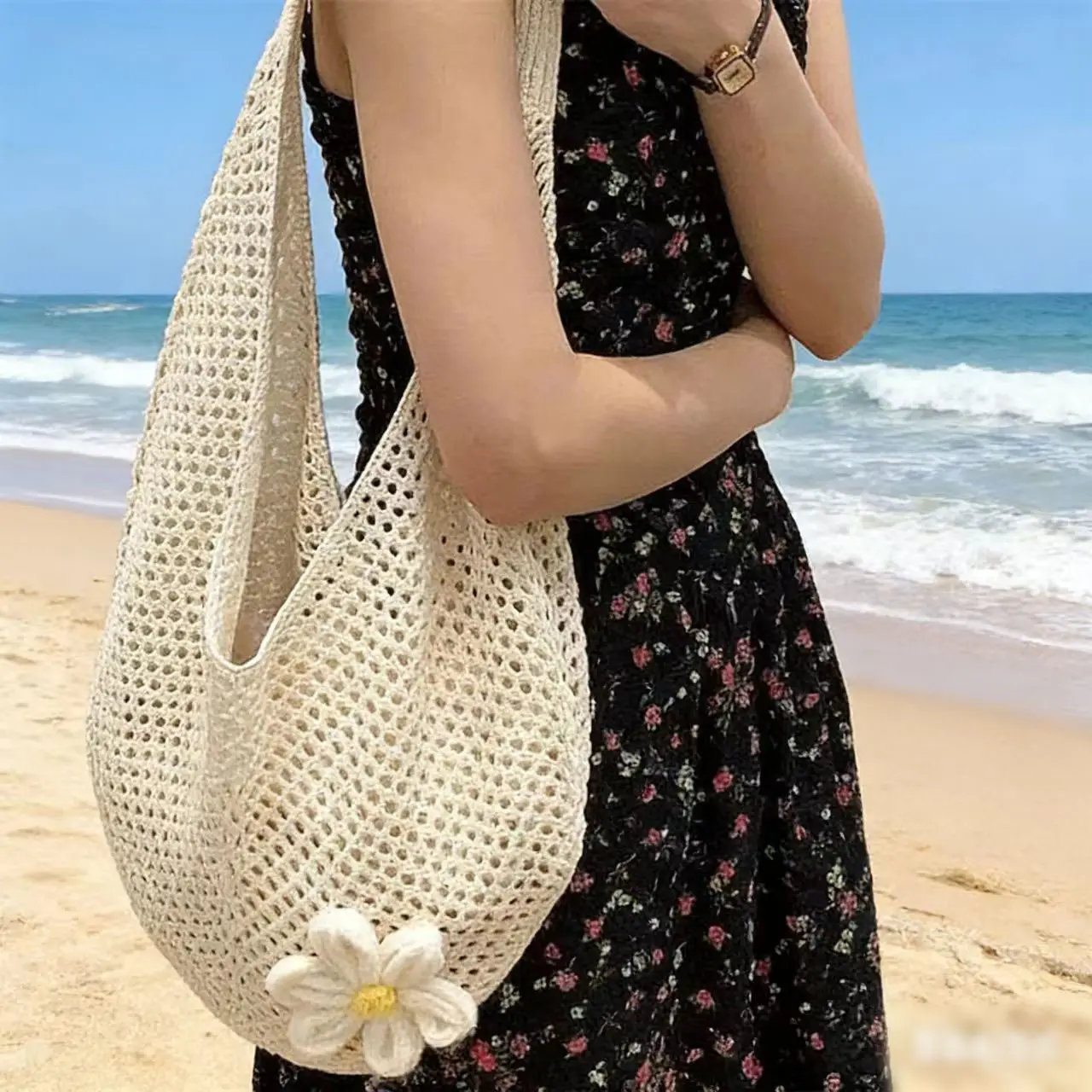 Women's Woven Straw Beach Bag with Flower Accent - Image 7
