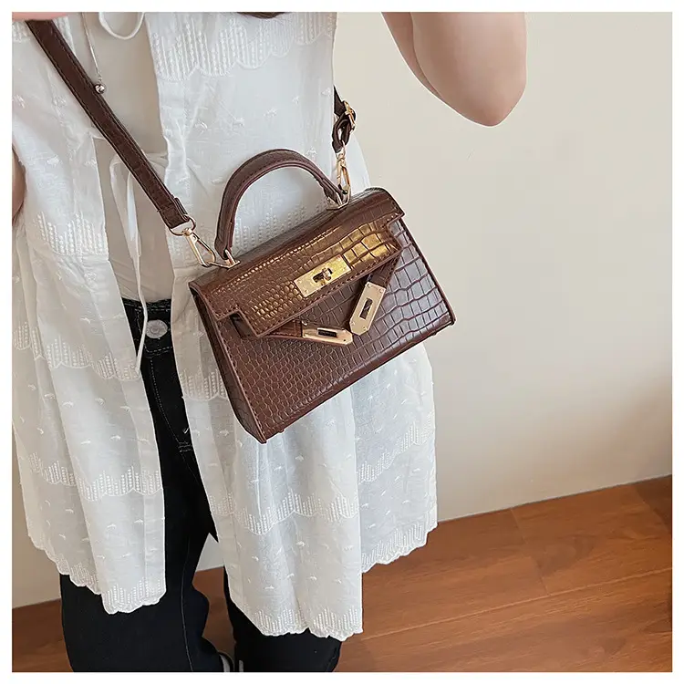 Pink Croc Leather Shoulder Bag with Gold Clasp — feature 26