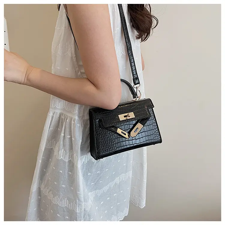 Pink Croc Leather Shoulder Bag with Gold Clasp — feature 28