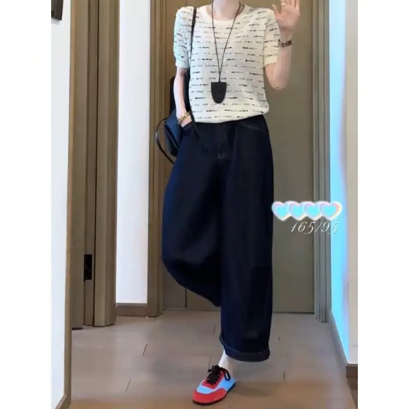 145 Petite Dark Blue Wide Leg Jeans for Women — feature 7