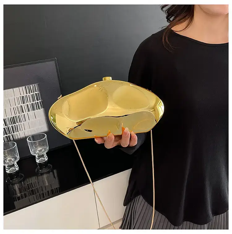Golden Acrylic Evening Bag with Chain Shoulder Crossbody — feature 10