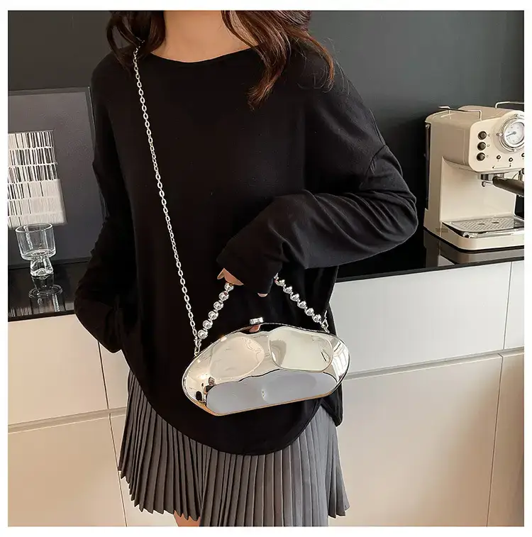 Golden Acrylic Evening Bag with Chain Shoulder Crossbody — feature 16