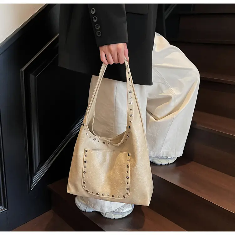 Retro Rivet Leather Shoulder Bag for Women — feature 27