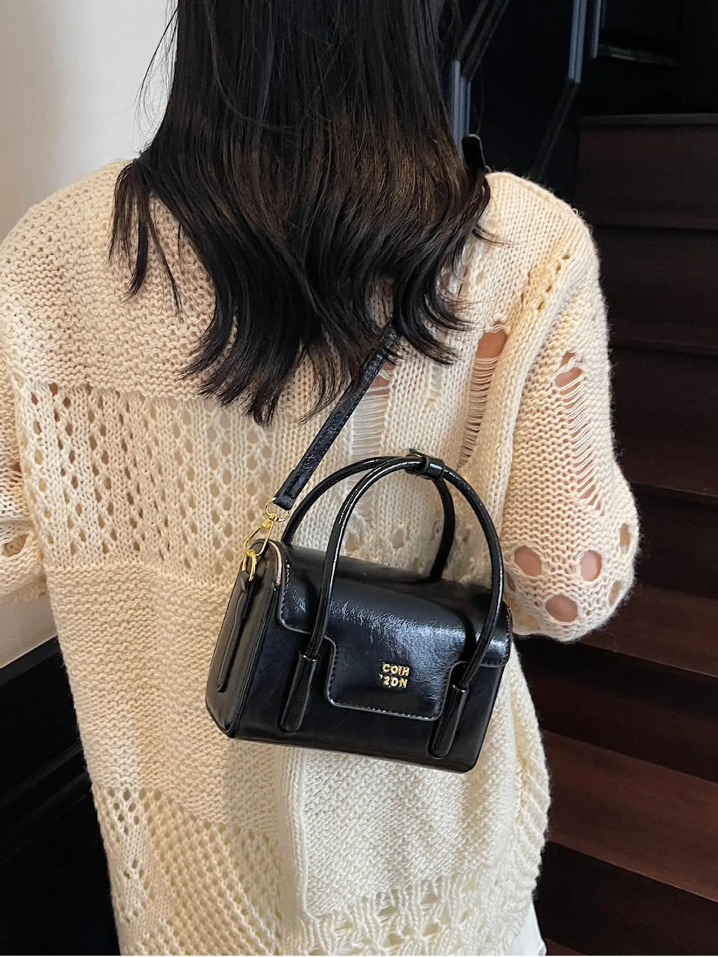 Korean Retro Small Square Handbag Maroon 2025 - Image 7