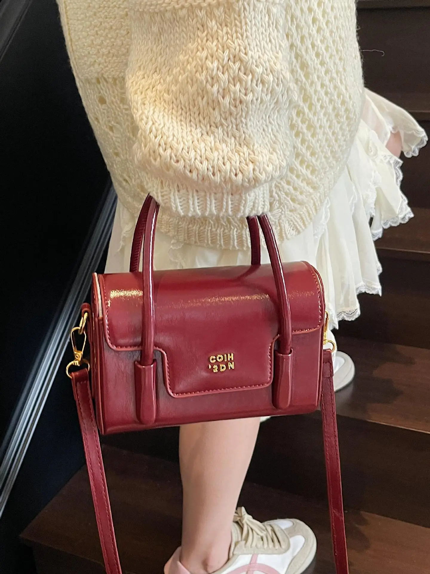 Korean Retro Small Square Handbag Maroon 2025 - Image 9