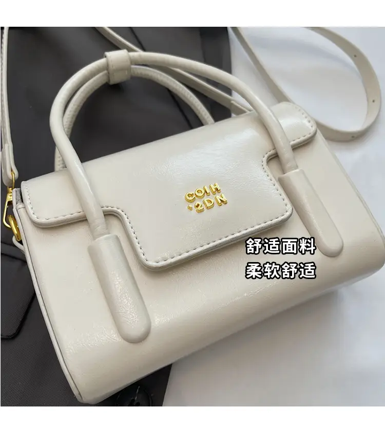 Korean Retro Small Square Handbag Maroon 2025 — feature 8