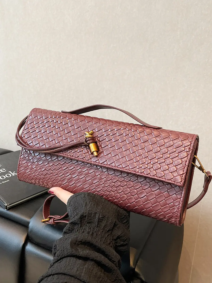 Gold Woven Crossbody Bag for Women 2025 - Image 12