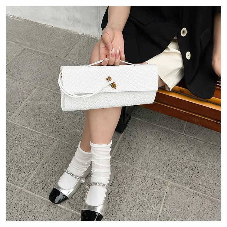 Gold Woven Crossbody Bag for Women 2025 — feature 38