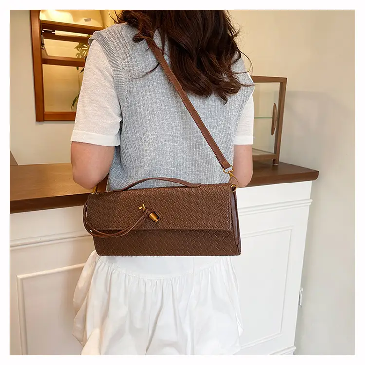 Gold Woven Crossbody Bag for Women 2025 — feature 45