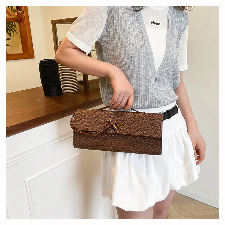 Gold Woven Crossbody Bag for Women 2025 — feature 50