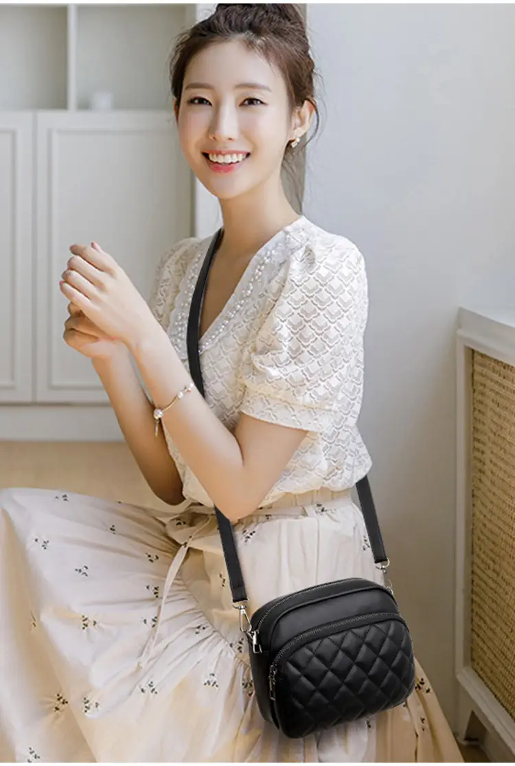Women's Black Quilted Shoulder Crossbody Bag 2025 — feature 9