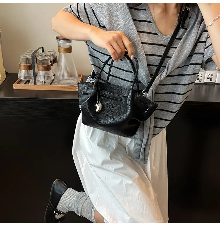 Women Korean Style Satchel Bag Beige 2025 — feature 17