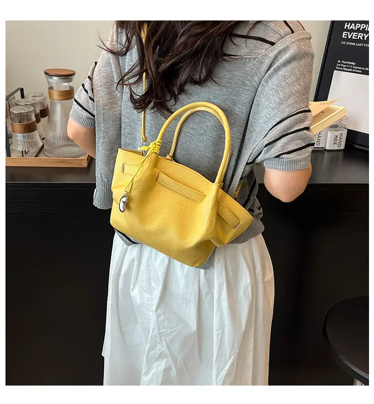 Women Korean Style Satchel Bag Beige 2025 — feature 4