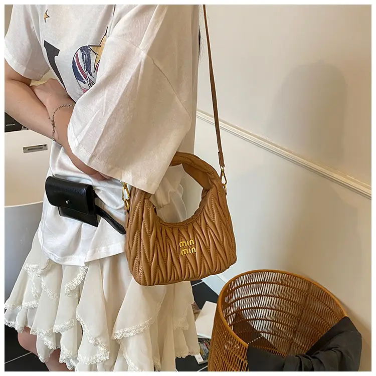 Red Pleated Crossbody Bag for Women 2025 — feature 18
