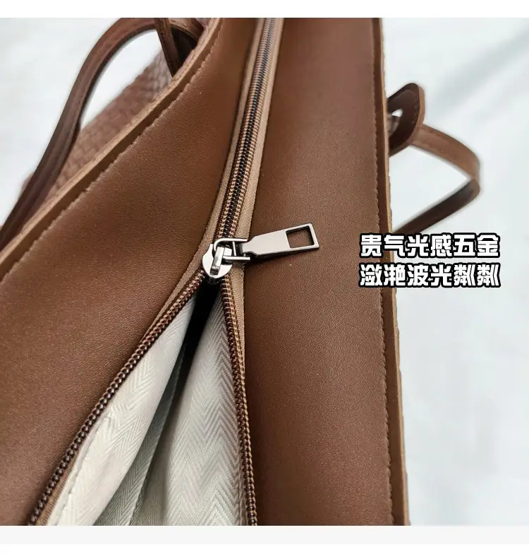 Women's Woven Crossbody Bag Brown Large Capacity — feature 5