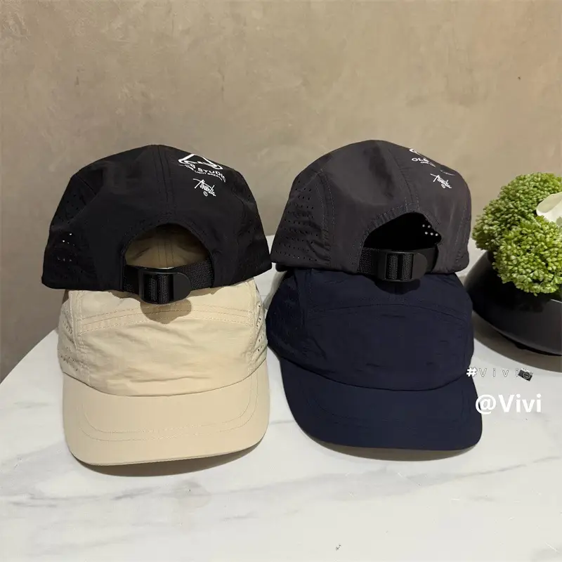Unisex Short Brim Baseball Cap Mesh Breathable Summer