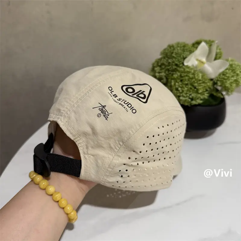 Unisex Short Brim Baseball Cap Mesh Breathable Summer
