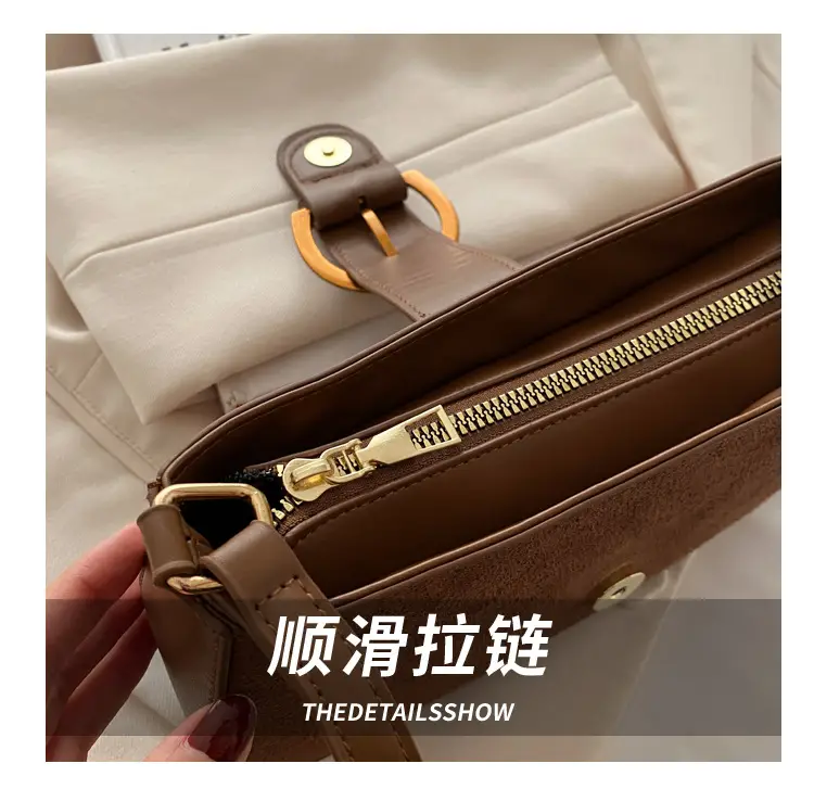 Frosted Crossbody Bag Brown 2025 Summer — feature 7