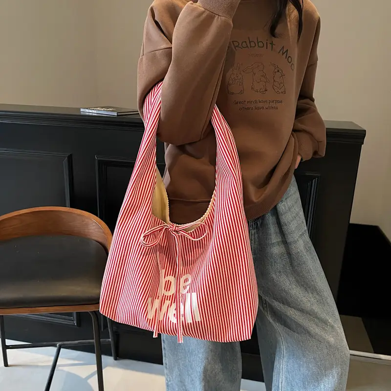 Red Embroidered Shoulder Bag for Women Students Large Capacity - Image 9