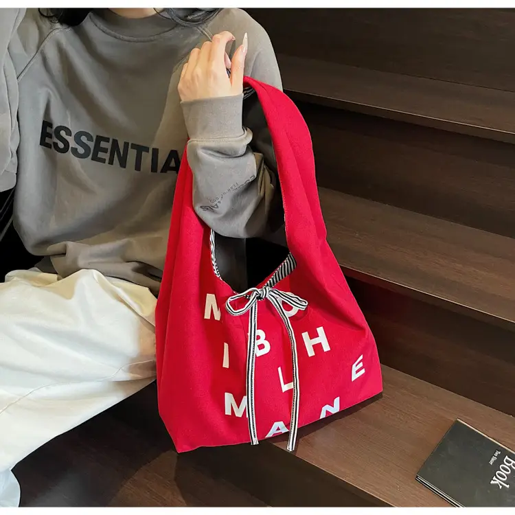 Red Embroidered Shoulder Bag for Women Students Large Capacity — feature 11