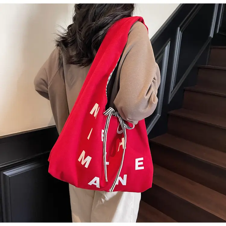 Red Embroidered Shoulder Bag for Women Students Large Capacity — feature 14