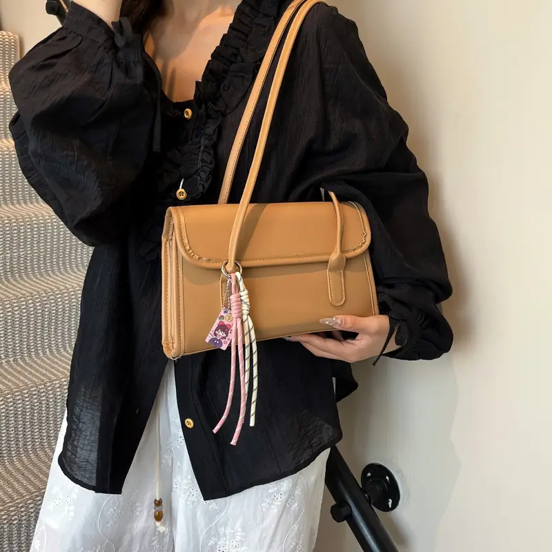 Women's Yellow High-Looking Shoulder Bag with Lash - Image 18