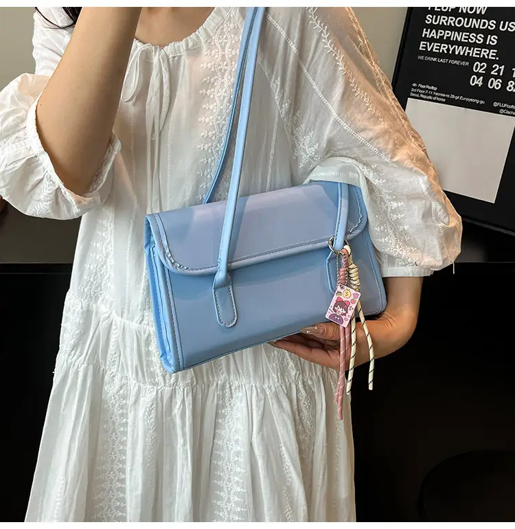 Women's Yellow High-Looking Shoulder Bag with Lash — feature 12