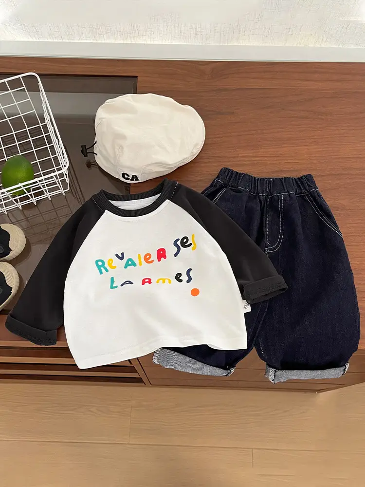 Boys Cotton Raglan T-Shirt with Colorful Print & Shorts Set