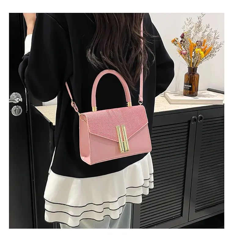 Green Textured Women's Shoulder Bag 2024 New Style — feature 12