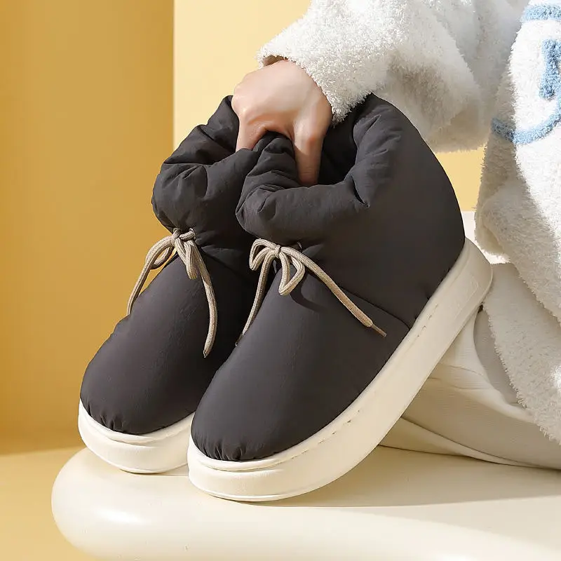 Women's Winter 2025 New Cotton Slippers for Going Out, Warm High-Top Indoor Thick-Soled Cotton Slippers for Couples in Winter