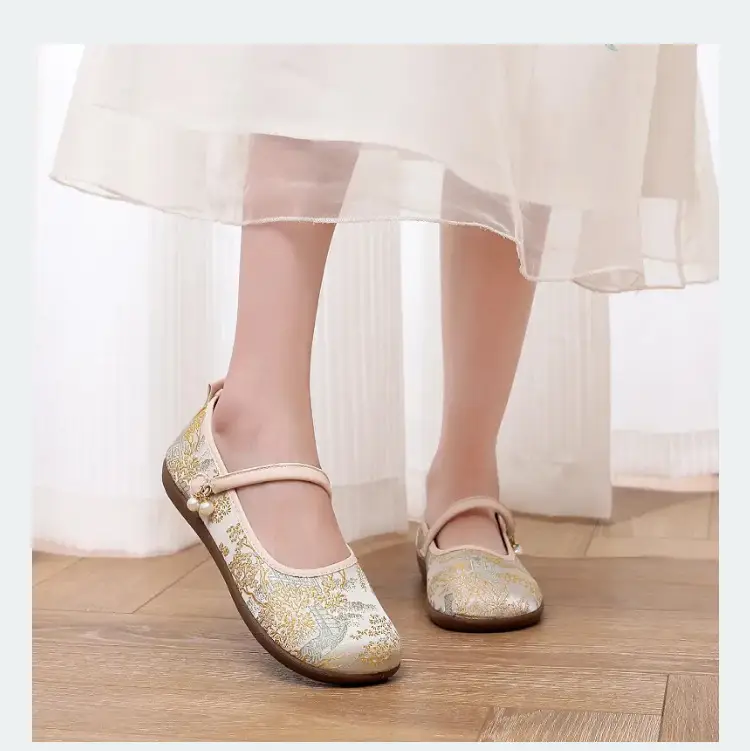 New Chinese Style Flat Shoes for Women, Comfortable Soft-Soled Shallow Mouth Mary Jane Shoes, Ancient Style Han Dynasty Shoes, Old Beijing Cloth Shoes — feature 11