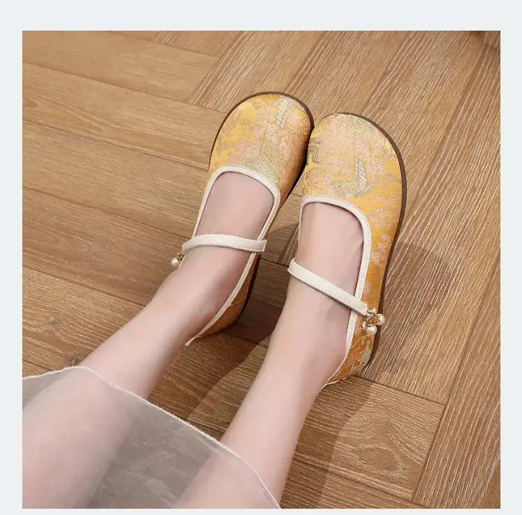 New Chinese Style Flat Shoes for Women, Comfortable Soft-Soled Shallow Mouth Mary Jane Shoes, Ancient Style Han Dynasty Shoes, Old Beijing Cloth Shoes — feature 13