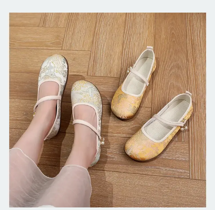 New Chinese Style Flat Shoes for Women, Comfortable Soft-Soled Shallow Mouth Mary Jane Shoes, Ancient Style Han Dynasty Shoes, Old Beijing Cloth Shoes — feature 7
