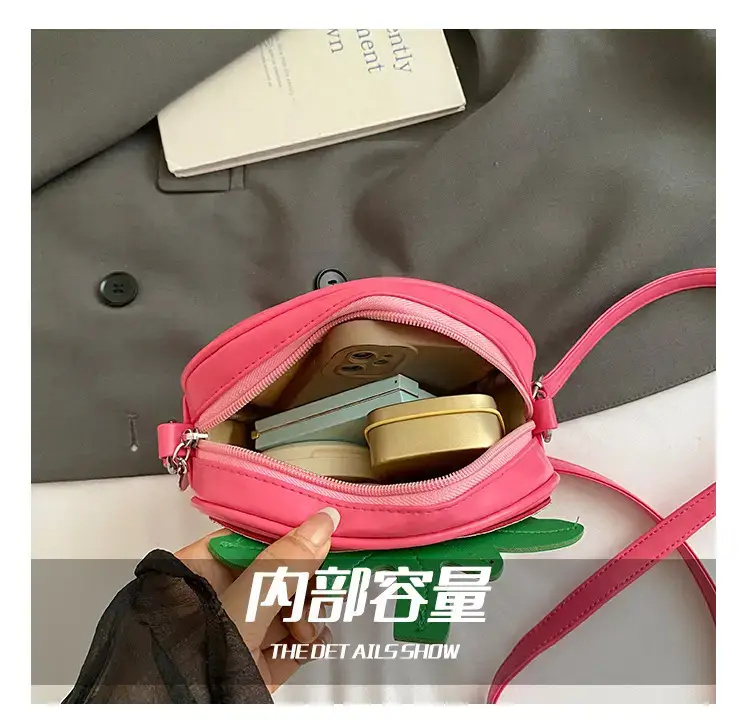 Strawberry Personalized Shoulder Bag for Women — feature 14