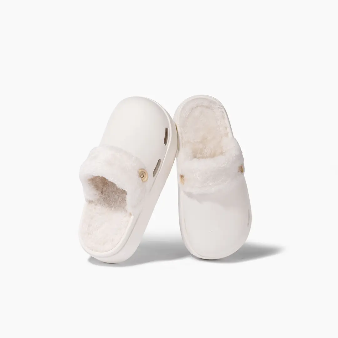 2025 New Outdoor Thick-Soled Height-Increasing Furry Shoes for Women, Autumn and Winter Fashionable Warm Plush Cotton Slippers, Internet Celebrity Hot Style - Image 2