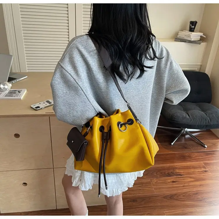 2025 Korean Style Pleated Shoulder Bag Large Capacity