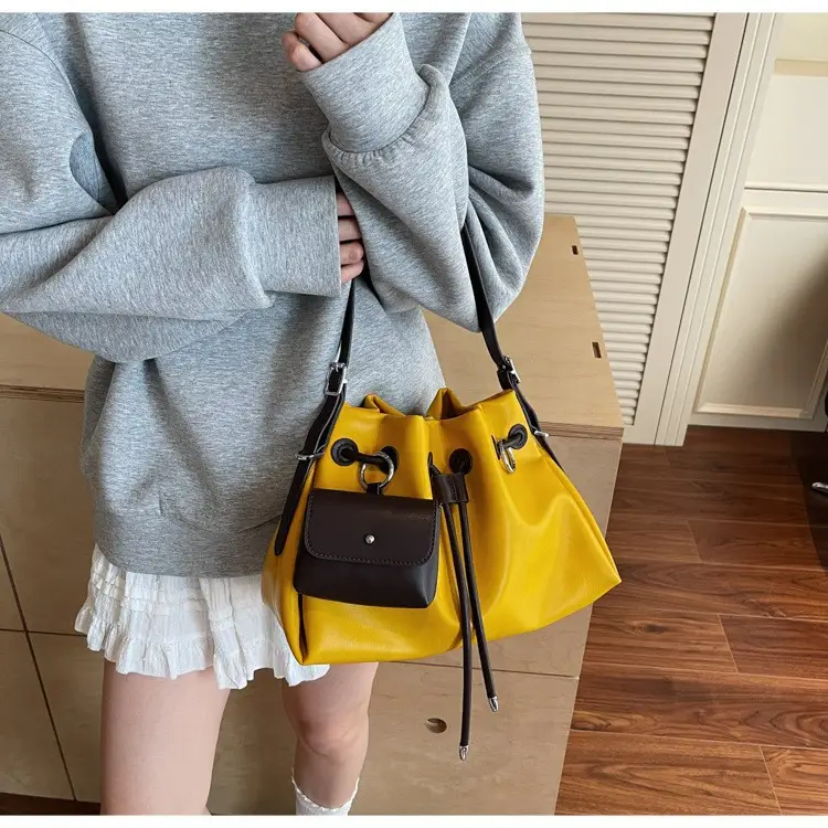 2025 Korean Style Pleated Shoulder Bag Large Capacity