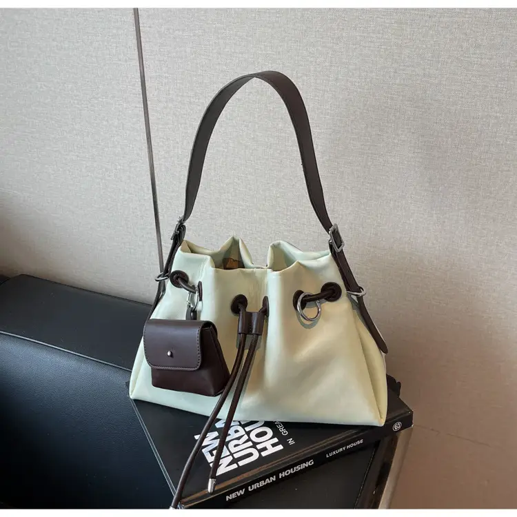 2025 Korean Style Pleated Shoulder Bag Large Capacity — feature 28