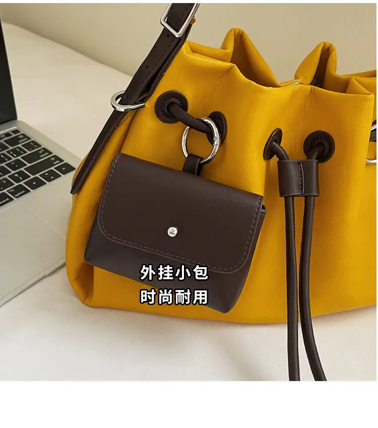2025 Korean Style Pleated Shoulder Bag Large Capacity — feature 3