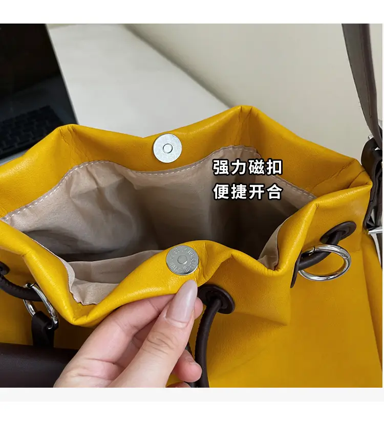 2025 Korean Style Pleated Shoulder Bag Large Capacity — feature 9