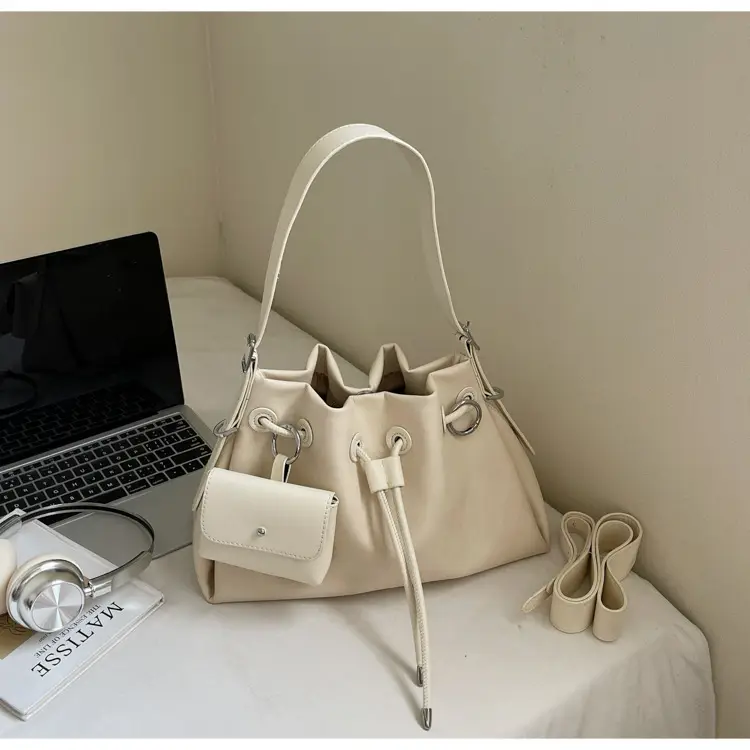 2025 Korean Style Pleated Shoulder Bag Large Capacity