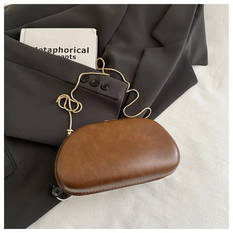 Stylish Red European Clutch Bag for Women — feature 21