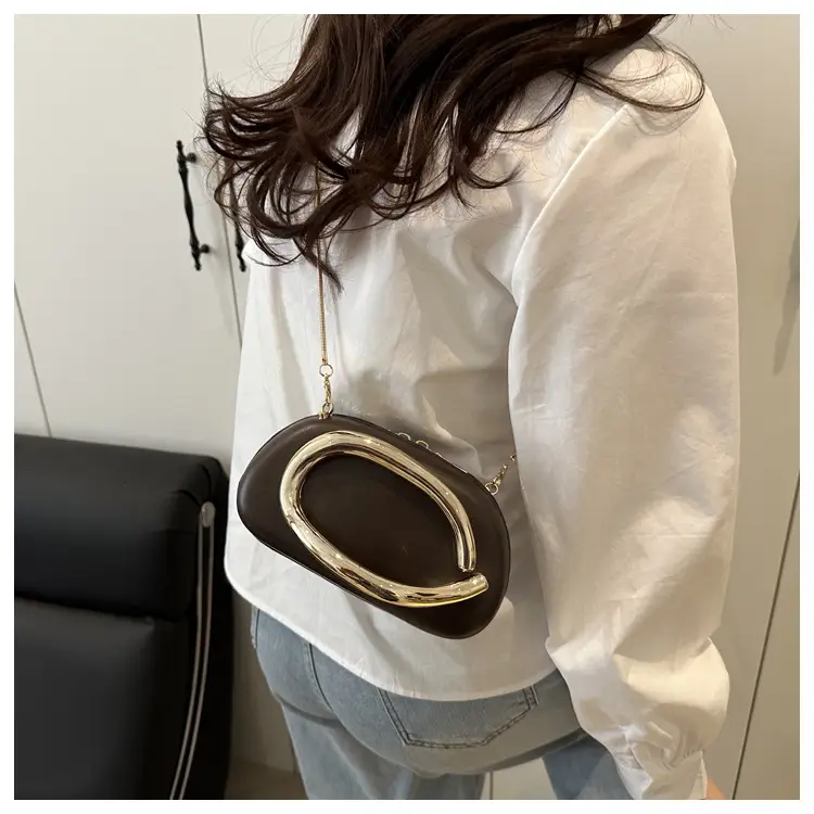 Stylish Red European Clutch Bag for Women — feature 49