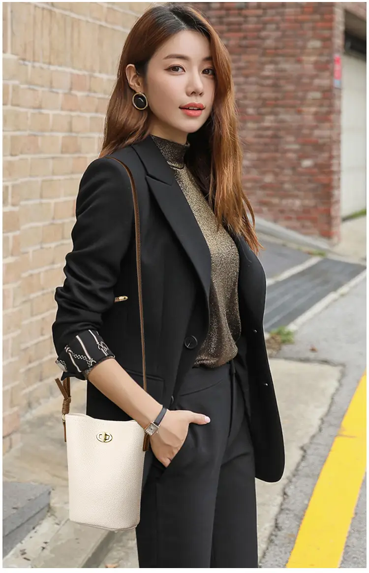Women's 2-Piece Leather Underarm Bags Black White — feature 9