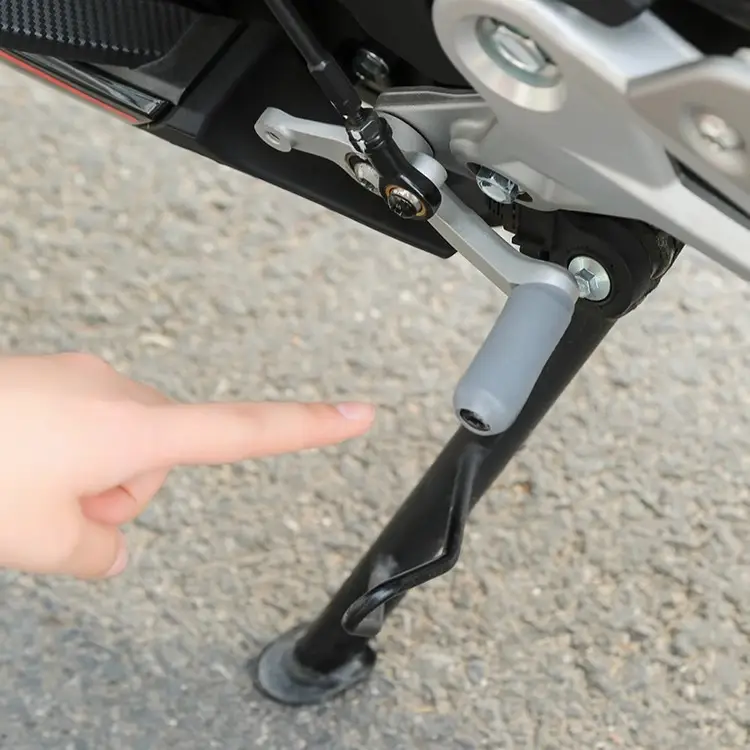 Silicone Self-Shrinking Motorcycle Gear Cover - Image 6