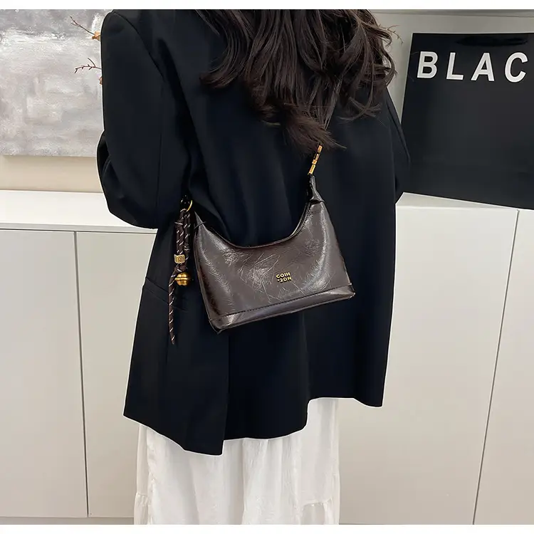 Korean Style Black Leather Handbag for Women 2025 â feature 15