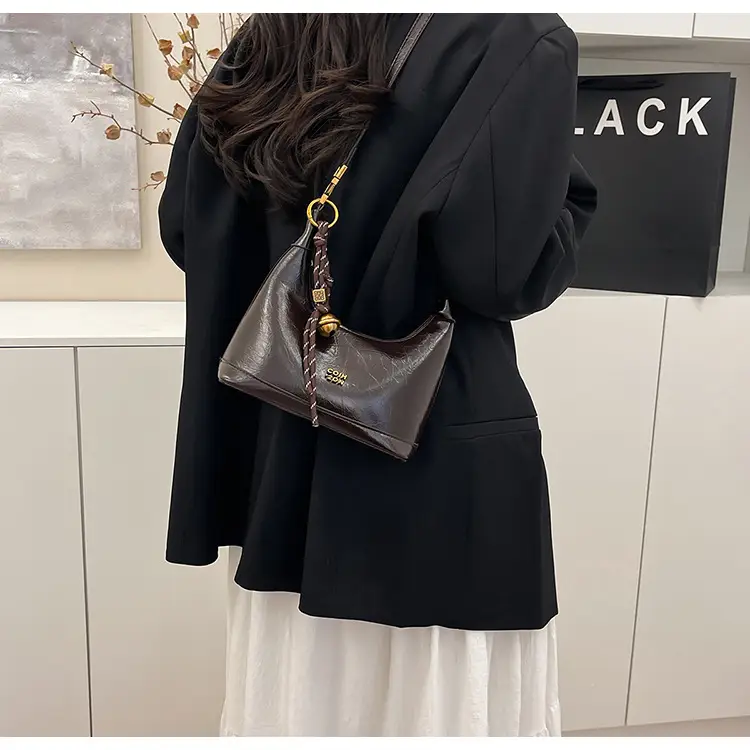 Korean Style Black Leather Handbag for Women 2025 â feature 18